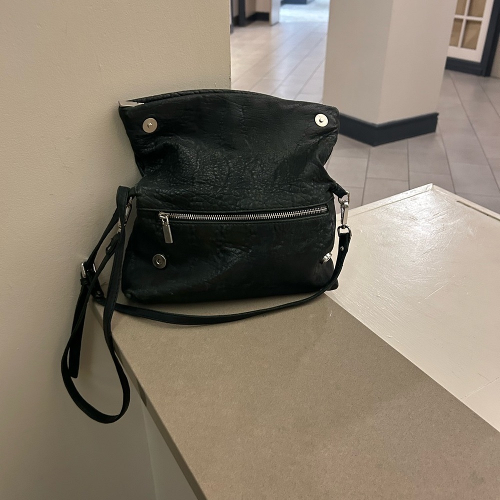 Bag Elegant Black Crossbody Bag-MAXON Collection -perfect condition! Leather!